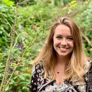 Meet your Posher, Casey